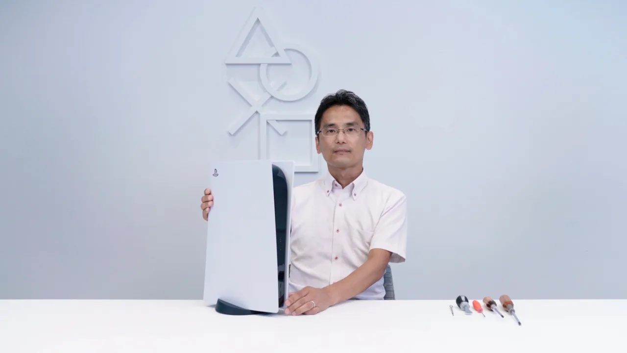A PS5 desmontada pela Sony