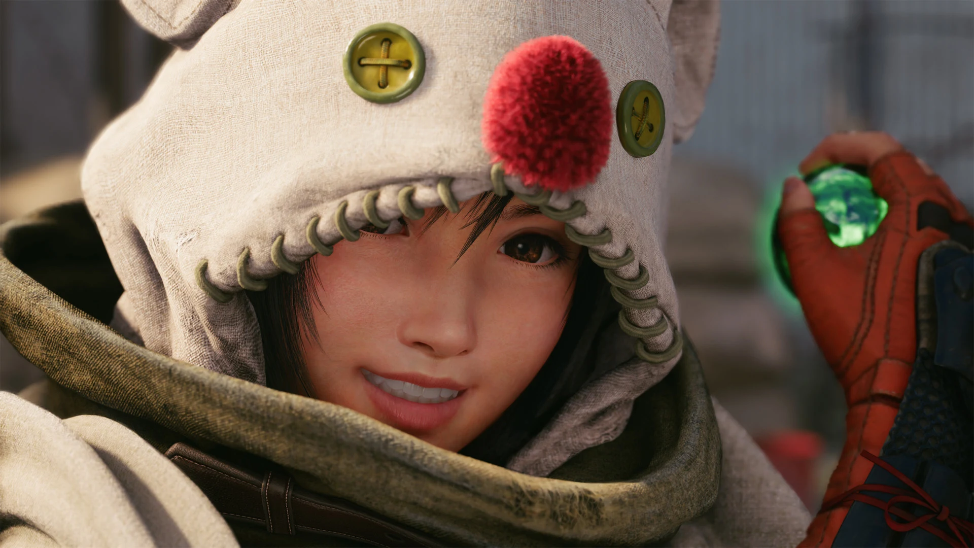 Yuffie em Final Fantasy VII Remake Intergrade, com uma matéria verde na mão
